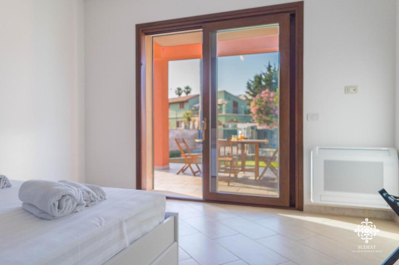 Villa Seaside - Beach Retreat With Jacuzzi Syrakuzy Zewnętrze zdjęcie